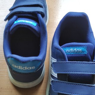 Zapatillas Adidas VS Switch 2 CMF – Talla 35