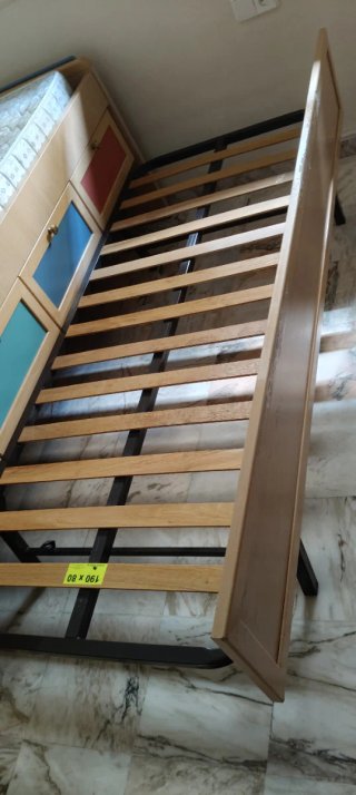 Cama nido con cajones de colores