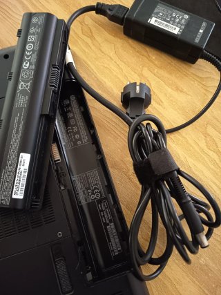 Portátil HP 584037-001 Laptop  Recién formateado