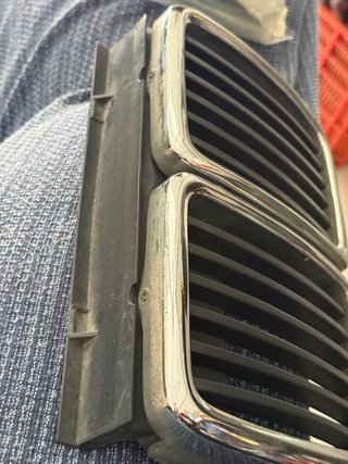 Riñones BMW E30 Cromados