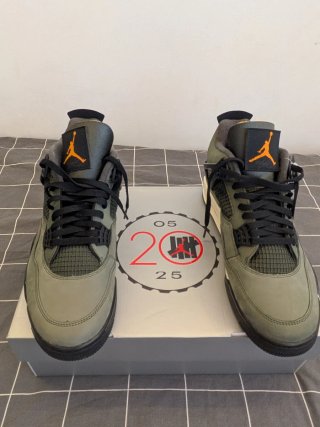 Jordan 4 Undefeated Verde Naranja