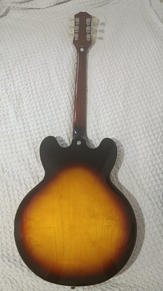 Epiphone 335 Guitarra + Hard Case
