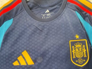 Camiseta de fútbol España Adidas Talla M
