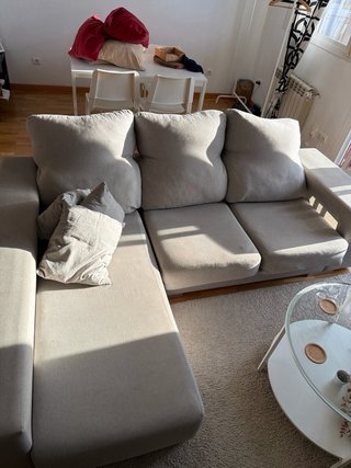 Sofá chaise longue gris/beige