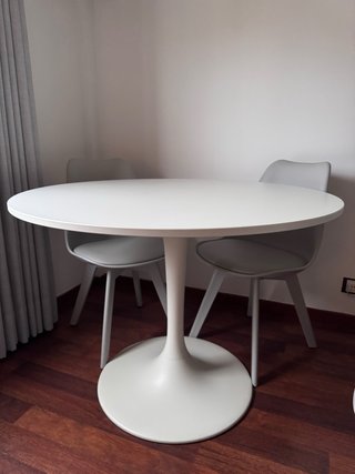 Mesa redonda IKEA DOCKSTA blanca