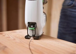 Sierra de calar Black+Decker Reviva 12V