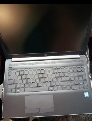 HP Laptop 15-da1013ns