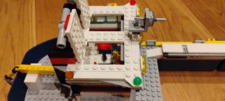 LEGO City 60266 Buque de Exploración
