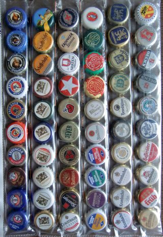 Collezione di lattine di birra Chapas