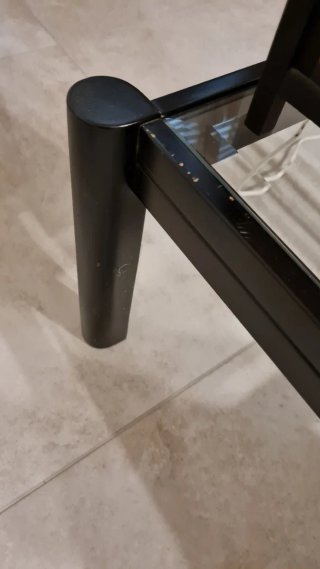Tavolino quadrato in vetro e legno