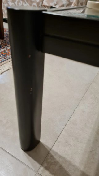 Tavolino quadrato in vetro e legno