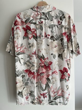 Camisa Abercrombie & Fitch Flores Talla M