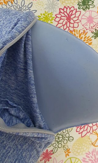 Almohada viscoelástica para entrepiernas