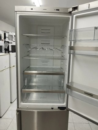 NEVERA MARCA SIEMENS 2+60 cm A+