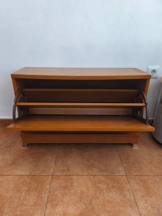 Zapatero de madera