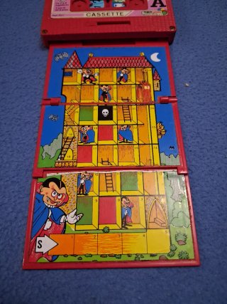 FEBER JUEGOS Cassette La Mansion de Dracula