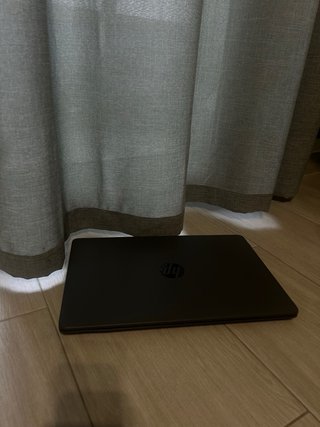 HP 255 G8 Notebook PC Negro Ryzen 5 16GB RAM