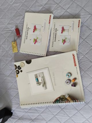 Máquina de coser y bordar Bernina B 560