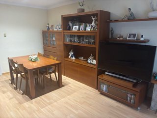 Comedor completo con mesa de regalo