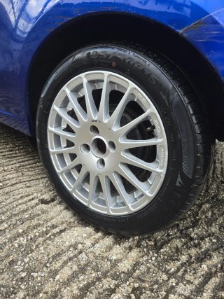 Llantas Oz 15 4x100