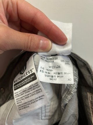 Levi's 501 Gris W23 L26