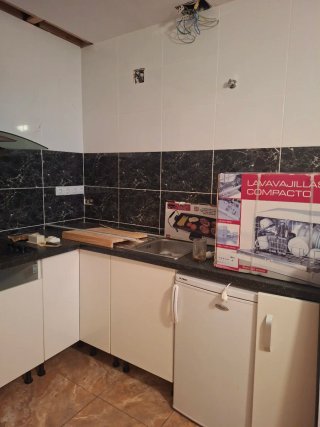 Cocina nueva a estrenar con electrodomésticos