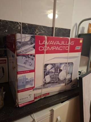Cocina nueva a estrenar con electrodomésticos