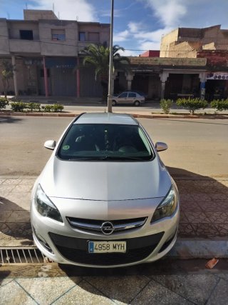 Opel Astra 2014
