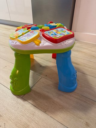 Mesa actividades bebé Baby Clementoni