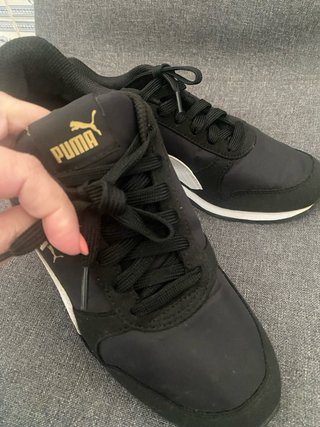 Sapatilhas Puma Preto e Dourado
