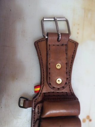 Canana piel cartucho calibre 12 hecha a mano