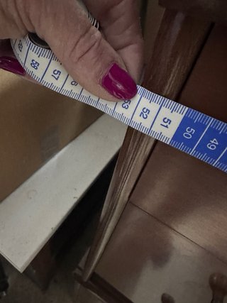 Dos mesitas de noche de madera