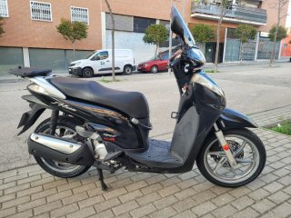 Honda SH 300i ABS Maxi Scooter Negra