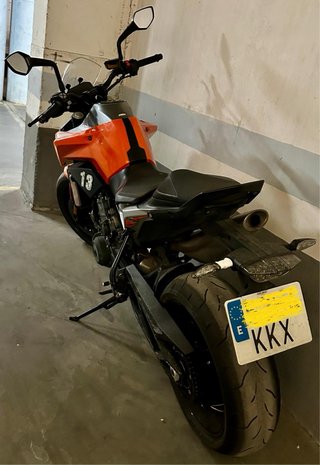 KTM DUKE 790 Naranja/Negra