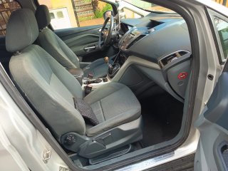 Ford Grand C-MAX 2013