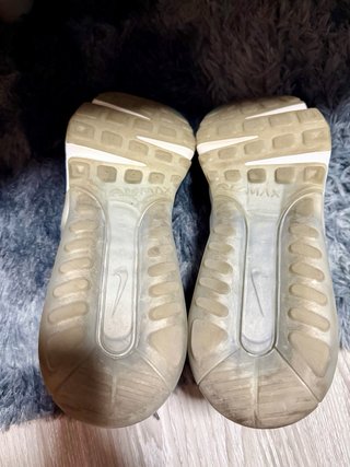 Nike Air Max 2090 Blancas y Rojas