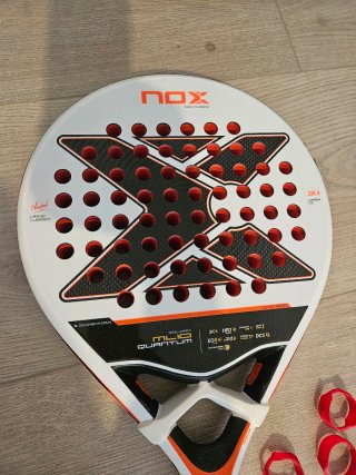 Pala Padel Nox ML10 Quantum 2025
