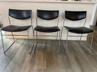 Sillas comedor diseño años 70