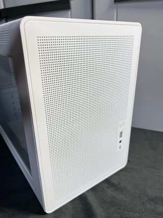 Carcasa P60 Mini ITX/M-ATX Blanca