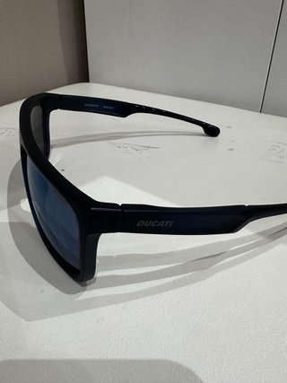 Gafas de sol Carrera Ducati Negras