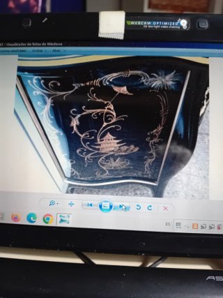 Mueble chino laqueado negro pintado a mano