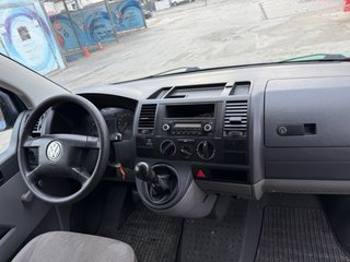 VW Transporter T5 2007 1.9TDI 265km 105Cv eti: B