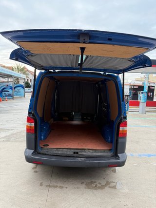 VW Transporter T5 2007 1.9TDI 265km 105Cv eti: B