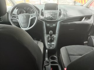 Opel Zafira Tourer 2015
