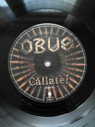 Vinilo de Obús “Cállate!”