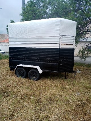Remolque para caballos