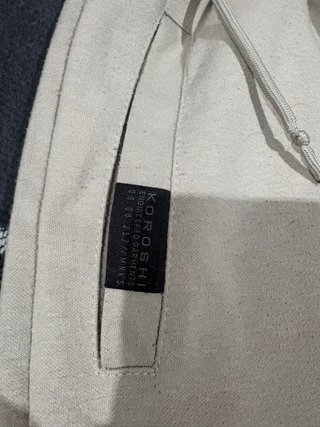 Pantalón jogger Koroshi beige