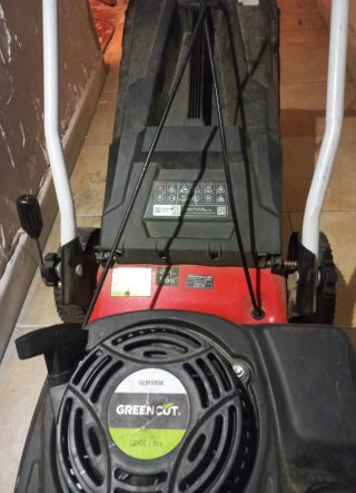 Cortacésped de gasolina
