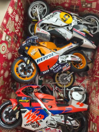 Colección Motos Valentino Rossi Ducati