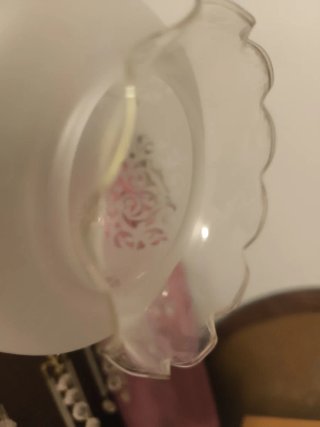 Lámpara de techo antigua dorada